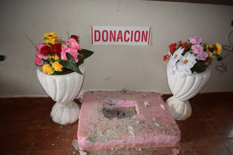 Un desconocido intentó hurtar la caja fuerte metálica del oratorio Angelita.