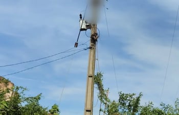 Muere electrocutado mientras realizaba trabajos en una columna de la ANDE en Ypané