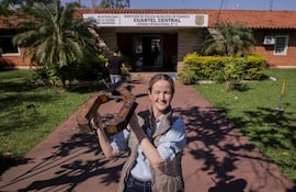 Soledad Núñez frente al cuartel central de la Policía Municipal de Tránsito, en una foto de archivo.