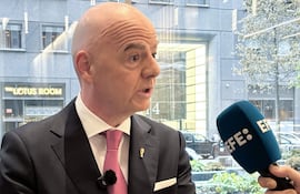 El presidente de la FIFA, Gianni Infantino, habla durante una entrevista con EFE .