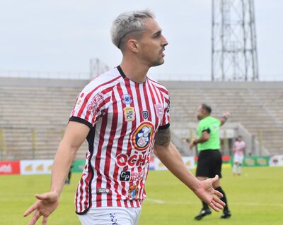 Antonio Oviedo, figura goleadora uruguaya del Sportivo San Lorenzo.