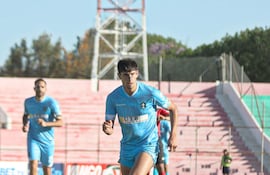 Alcides Ariel Ávalos Samudio, nacido el 27 de enero de 2005, proseguirá su carrera en el Sportivo Ameliano.