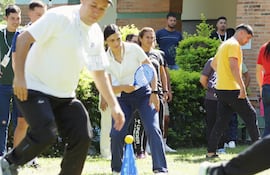 Docentes en capacitación para el plan Escuelas Abiertas, que arranca desde hoy.