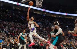 Los Ángeles Lakers sucumbió contra Portland Trail Blazers por 132 a 116.