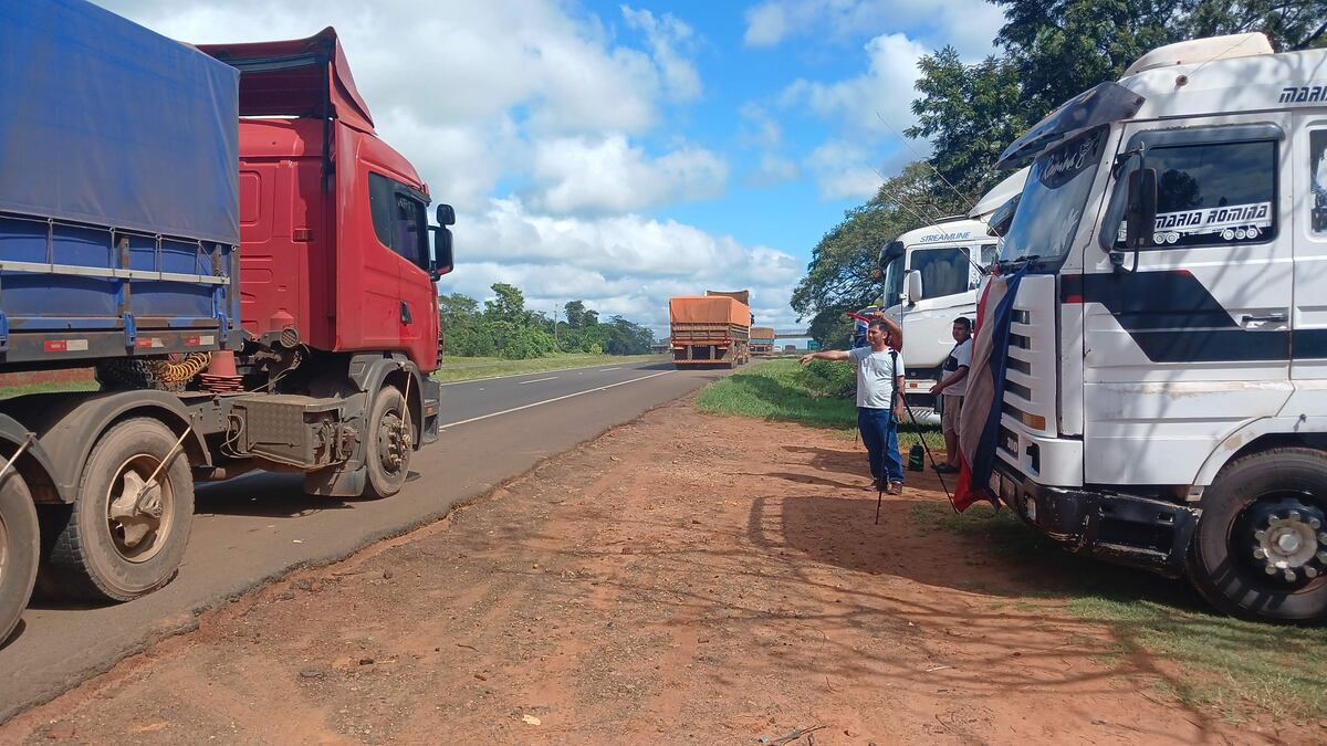 Dinatran espera destrabar paro de camioneros esta tarde