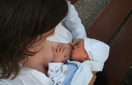 Varias madres acuden a la institución en periodo de lactancia por lo que les urgen una sala adecuada. (Imagen de ilustración)