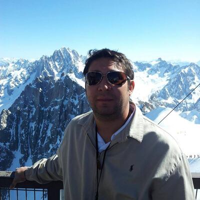 Abogado Euclides Vaesken Lugo en el exterior.