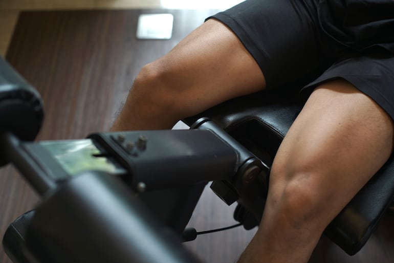 Trabajo de piernas en el gimnasio.