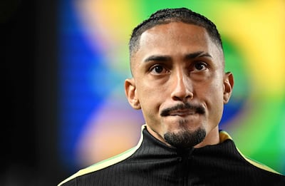 Raphael Dias Belloli, "Raphinha" (29 años), baja brasileña por una lesión muscular. Sólo volvería a estar disponible en unos eventuales octavos de final.