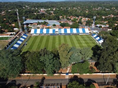 Sportivo Luqueño y Guaraní medirán fuerzas este viernes en el estadio del 12 de Octubre de Itauguá, a partir de las 18:30.