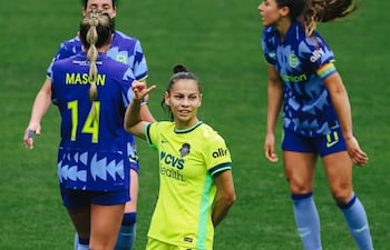 Celebración de la paraguaya Claudia Martínez tras anotar el tanto del triunfo de Washington Spirit en su visita al Seattle Reign-