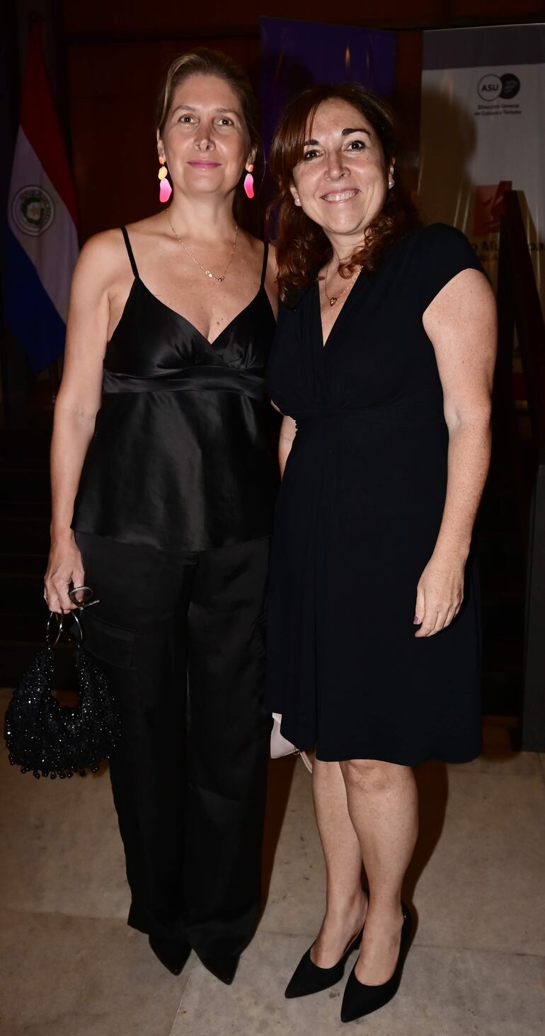 Michelle Breuer y Carolina Ortiz.