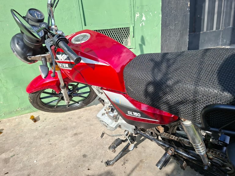 La motocicleta robada por el judoca Bernie Ezequiel Bareiro Sánchez y recuperada por la propia víctima.