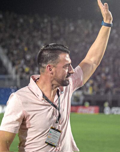 Julio César Cáceres (44), entrenador del Sportivo Luqueño.