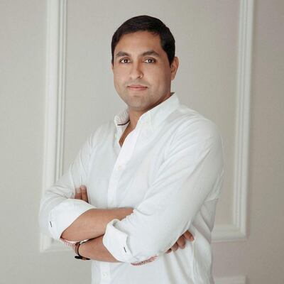 Dr. Manuel Dasilva, acusado por sus colegas de no cumplir la carga horaria en el Hospital Distrital de San Juan Nepomuceno.