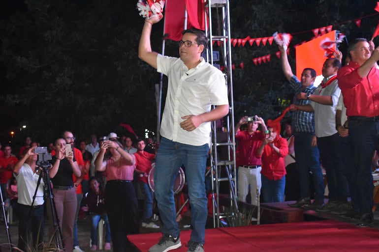 Honor Colorado oficializó precandidaturas a intendente y concejalías municipales en Ayolas