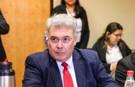 Rafael Avila, en una visita oficial al Senado. (Foto: Prensa Senado)