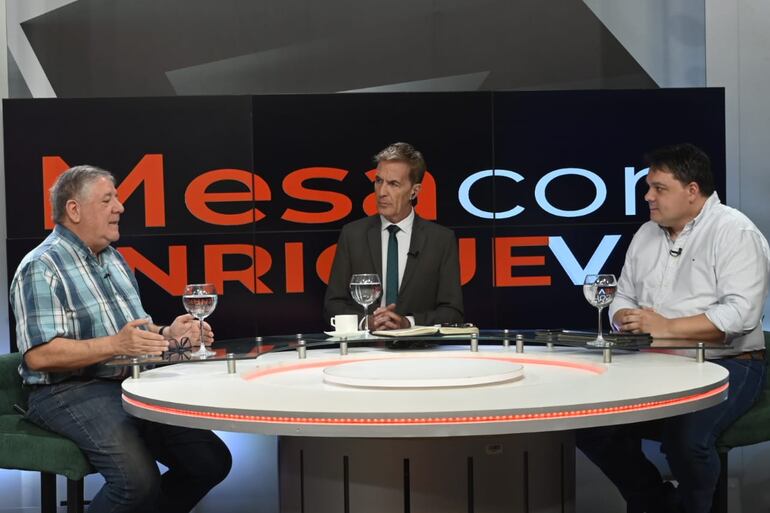 Héctor Cristaldo, pdte. de UGP y Jorge Martínez, asesor de Fecoprod en ABC TV.