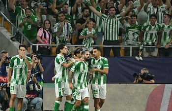 El español Isco le dio el triunfo a Betis sobre el final.