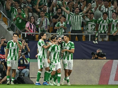 El español Isco le dio el triunfo a Betis sobre el final.