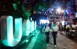 El apoyo de ueno bank a Feria Palmear demuestra su dedicación al desarrollo económico de la comunidad.