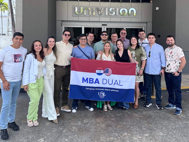 Estudiantes del MBA Dual de USIL tienen doble titulación internacional, única en Paraguay, respaldada por una institución con sede en Miami.