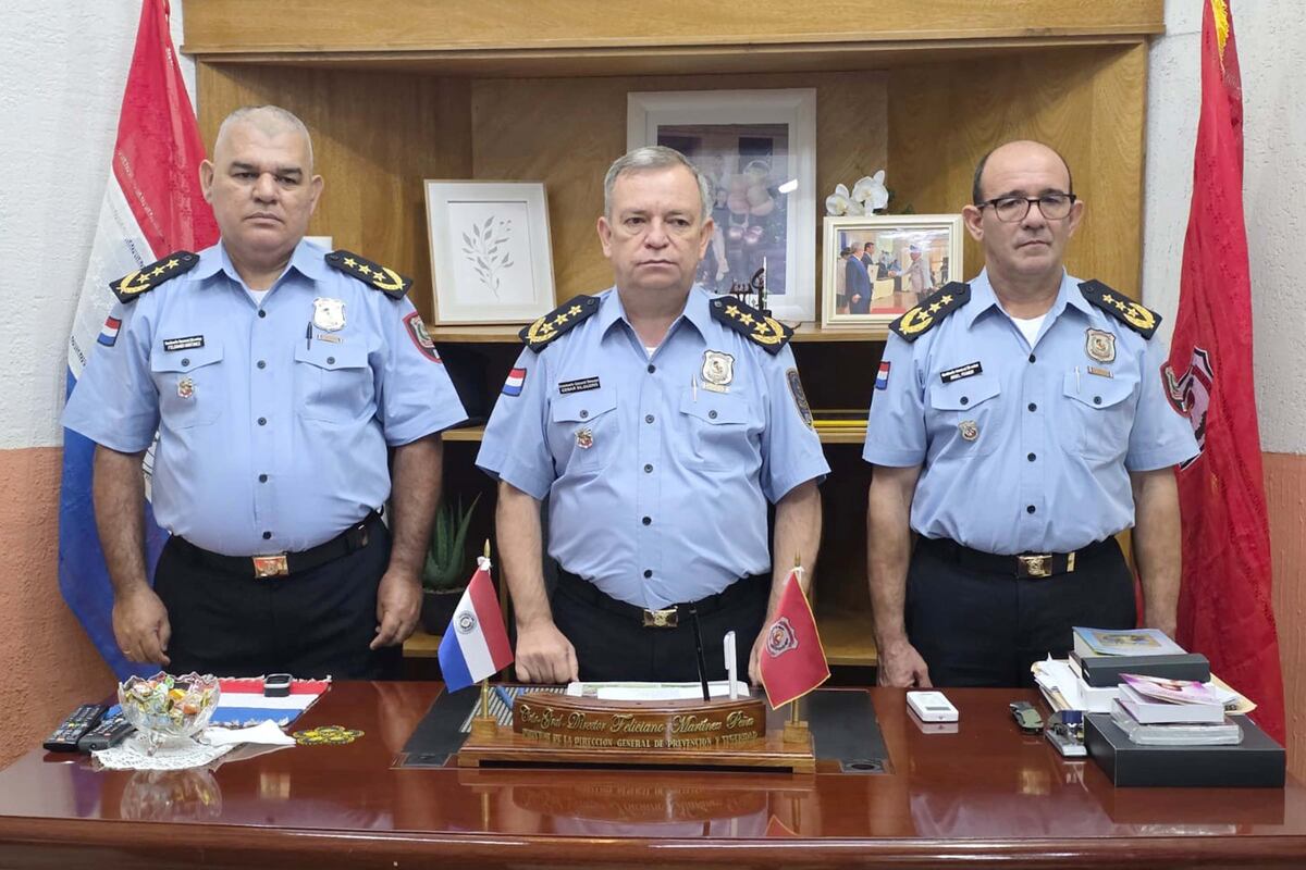 Comandante César Silguero completó su nueva cúpula policial