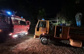 El incendio movilizó a varias compañías de bomberos por su magnitud.