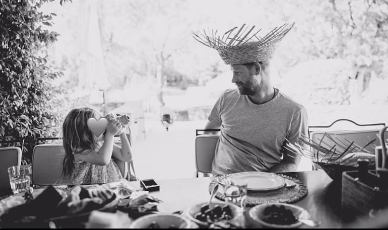 Papá Harry con la princesita Lilibet. (Instagram/Meghan Markle)