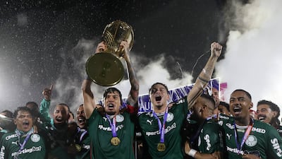 Gustavo Raúl Gómez (33 años) es el capitán del Palmeiras, que el que militan igualmente los paraguayos Ramón "Amiguito" Sosa (lesionado) y Mauricio Prado.
