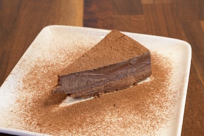 Torta mousse de chocolate.