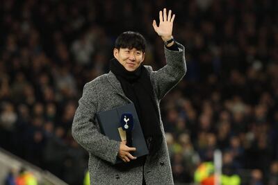 Heung-Min Son (33 años), homenajeado por el Tottenham.