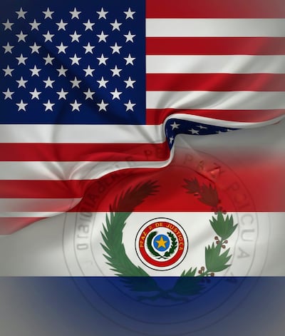Banderas de Paraguay y Estados Unidos.
