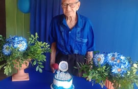 Don Eulogio Benitez celebró su cumpleños número 100 en Yataity del Norte
