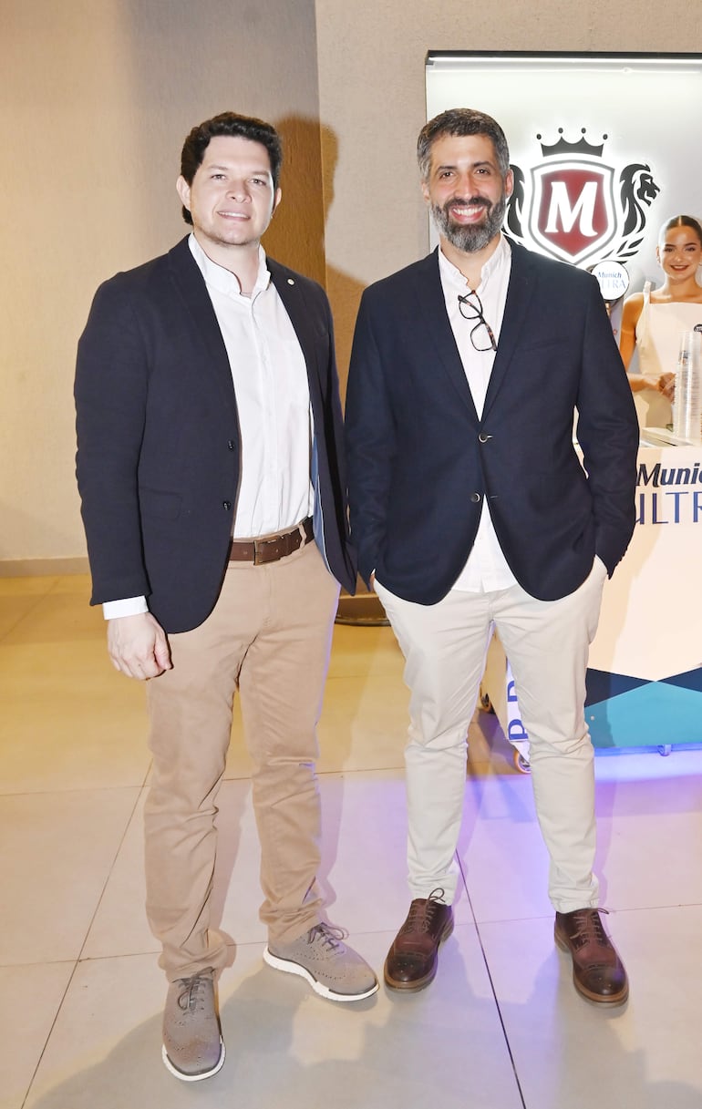 Carlos Galeano y Cipriano Sáenz.