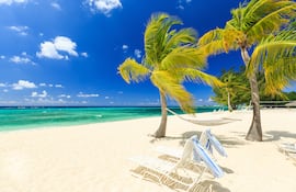 Seven Mile Beach en Gran Caimán.