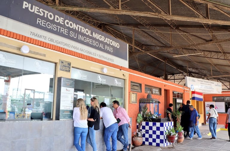 MigraMóvil 2026: nuevo calendario de atención en Ciudad del Este y Pedro Juan Caballero