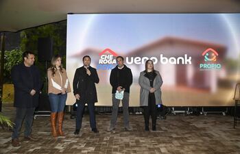 Juan Gustale, presidente de ueno bank, dio detalles de la alianza que firmaron con la empresa Propio.