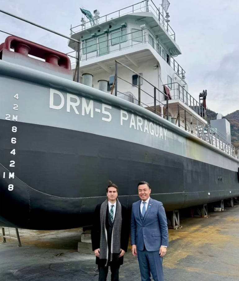 La draga DRM-5 “Paraguay”, considerada una de las más potentes de la hidrovía regional, ya se encuentra en el país tras ser construida en Japón y donada mediante la Agencia de Cooperación Internacional del Japón (JICA)