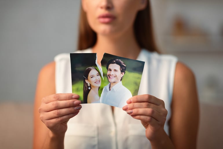Cuando tu pareja se convierte en tu todo: los riesgos de hacer del amor la única red afectiva.