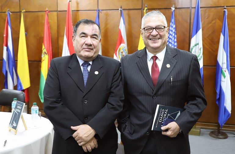 Cnel- Dr. Francisco Ortiz y Dr. César Da Rosa.