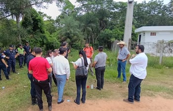 En la foto: Julio César Rotela Rolela, 26 años, empleado de constructora (camiseta naranja), detenido tras operativo fiscal y policial en Pirayú.
