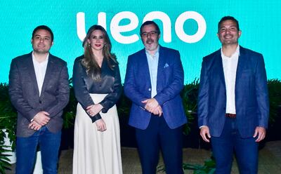 Juan Gustale, Raquel Vázquez, Carlos Carvallo y Franklin Boccia, directivos de Financiera ueno, ueno Seguros y ueno Casa de Bolsa.