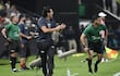 El entrenador de Libertad, Nelson Haedo Valdez animando a sus dirigidos en el duelo ante Recoleta FC, por la segunda fecha del torneo Clausura 2026.