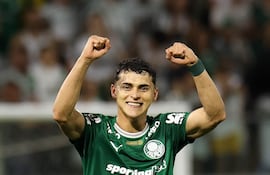 Ramón Sosa celebra su gol para el Palmeiras ante Vitória. (Foto gentileza de Palmeiras)