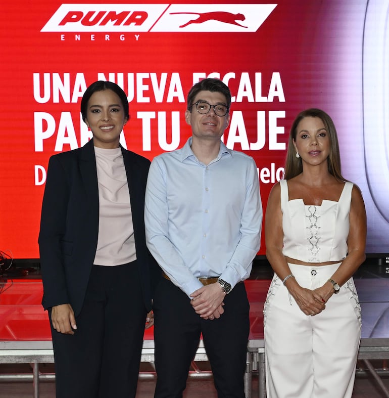 Pamela Cardona, Andrés Cepede y Carolina Silva.