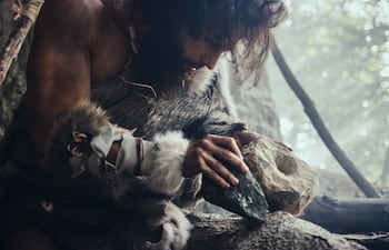 Concepto de hombre de la Edad de Piedra.