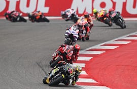 Marco Bezzecchi (#72), pole y victoria en el Circuito de Buddh.