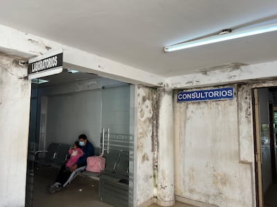 El estado del Hospital Regional de Caacupé evidencia un marcado deterioro y abandono que genera preocupación en la ciudadanía.