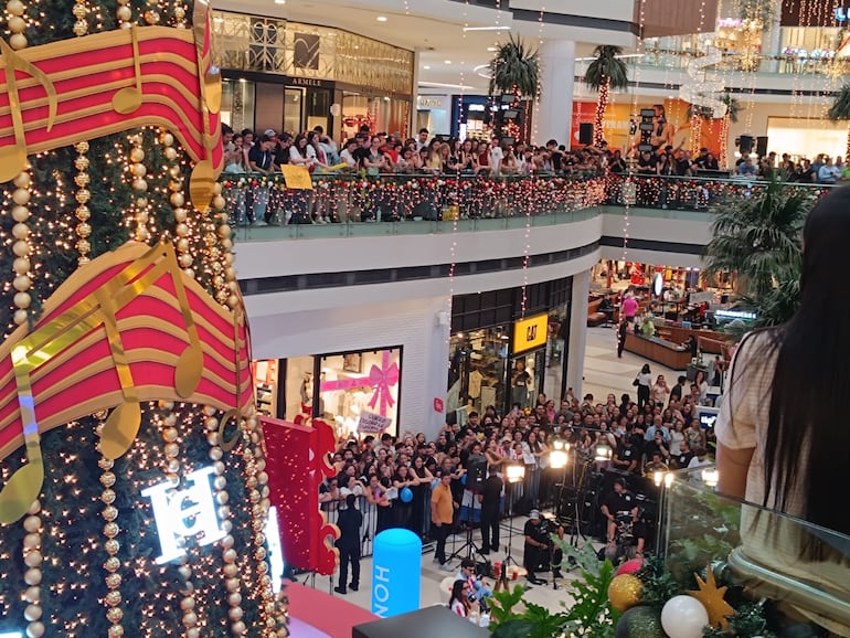 Furor de los fans paraguayos de "Nadie dice Nada".